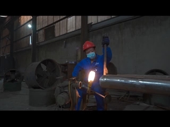 दोषों को दूर करने के लिए उत्पादन से पहले स्टेनलेस स्टील ट्यूब कच्चे माल को पॉलिश किया जाता है